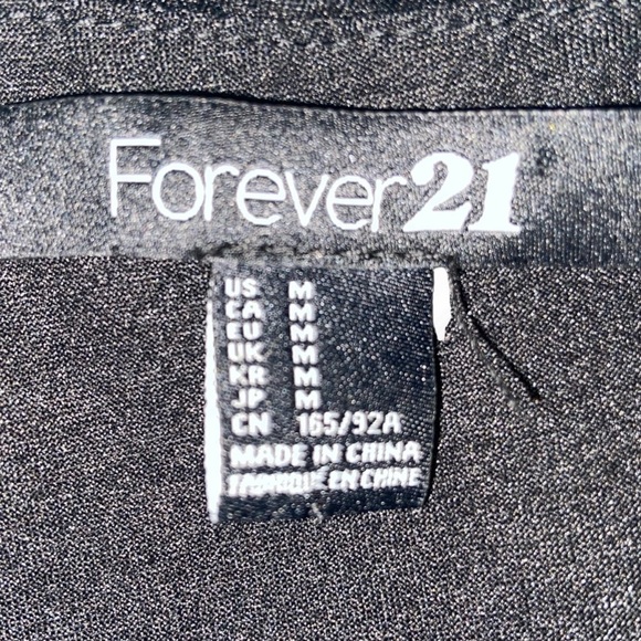 Forever 21 Women’s Medium Black Sequined  Sleeveless Party Tank Top - Picture 4 of 4